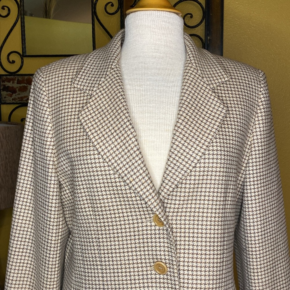 Escada Cream and Brown Houndstooth Blazer